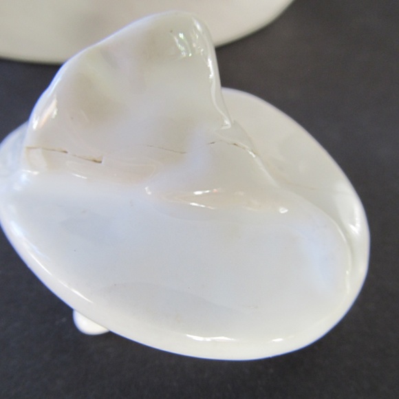 White Porcelain Chubby Bird Tea Pot Tht Designs - Picture 7 of 13